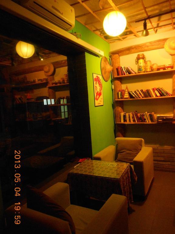 Yangshuo Travellers Land Youth Hostel Dış mekan fotoğraf