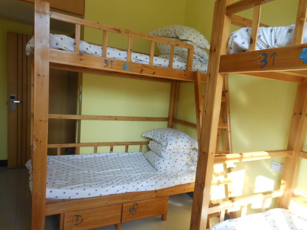 Yangshuo Travellers Land Youth Hostel Dış mekan fotoğraf
