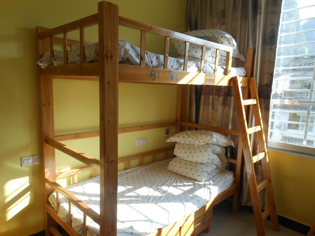 Yangshuo Travellers Land Youth Hostel Dış mekan fotoğraf