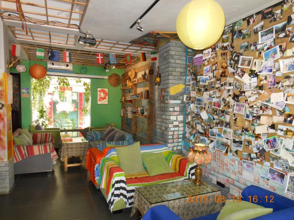 Yangshuo Travellers Land Youth Hostel Dış mekan fotoğraf