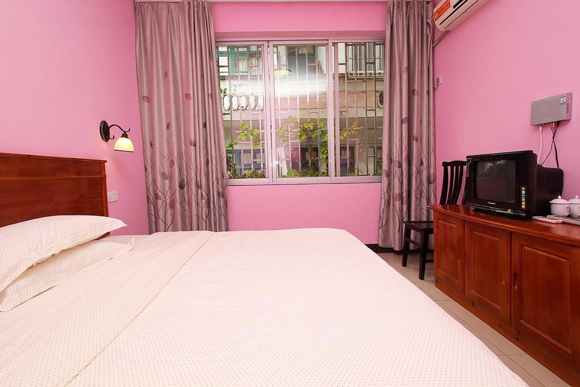 Yangshuo Travellers Land Youth Hostel Dış mekan fotoğraf